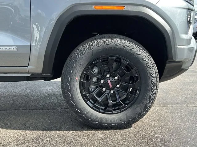 2026 GMC Canyon Elevation - Photo 13