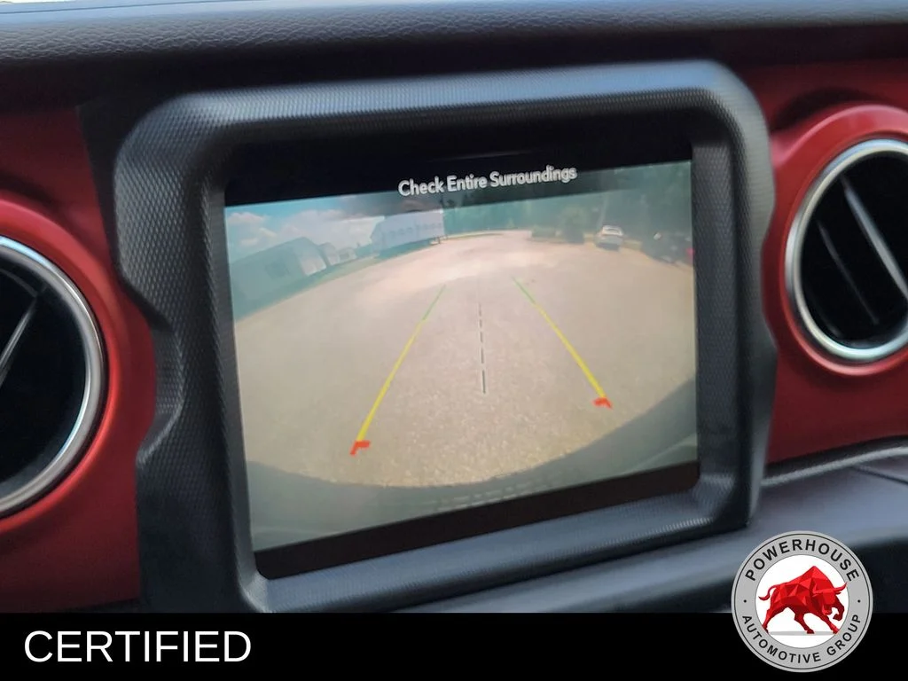 Used 2022 White Jeep Rubicon image 22