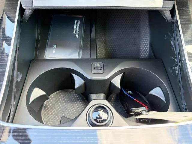 New 2026 Carbon Black Metallic BMW M60i image 30