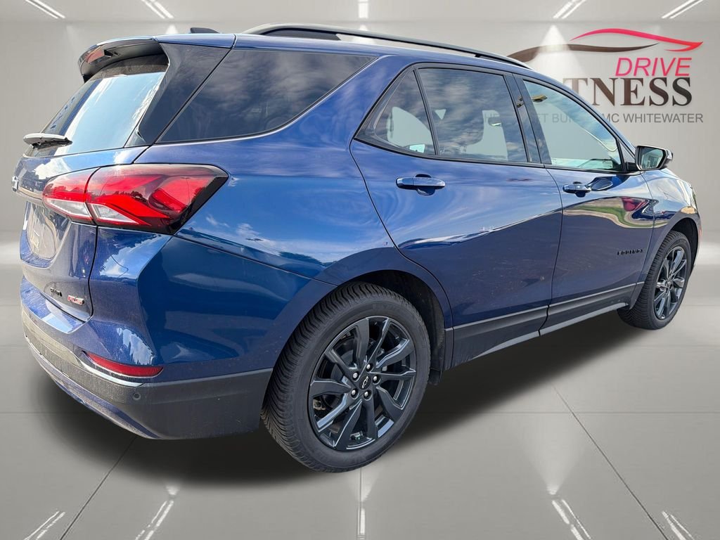 Used 2022 Blue Chevrolet RS image 9