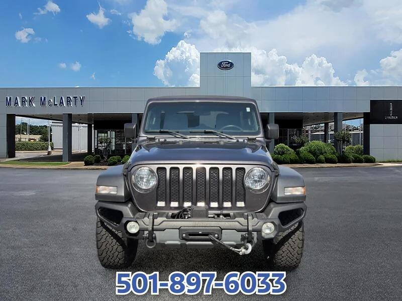Used 2018 Crystal Metallic JEEP SPORT S 4X4 image 8