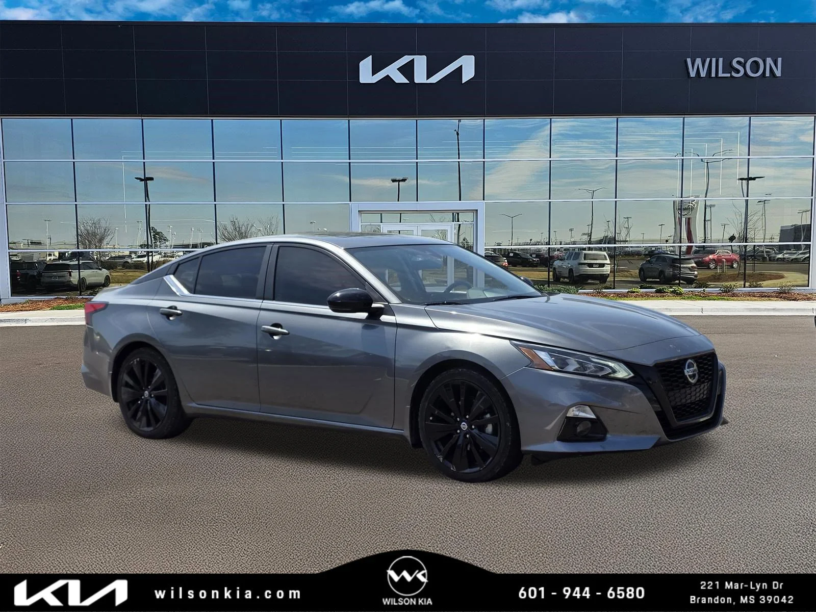 2022 Nissan Altima 2.5 SR's photo