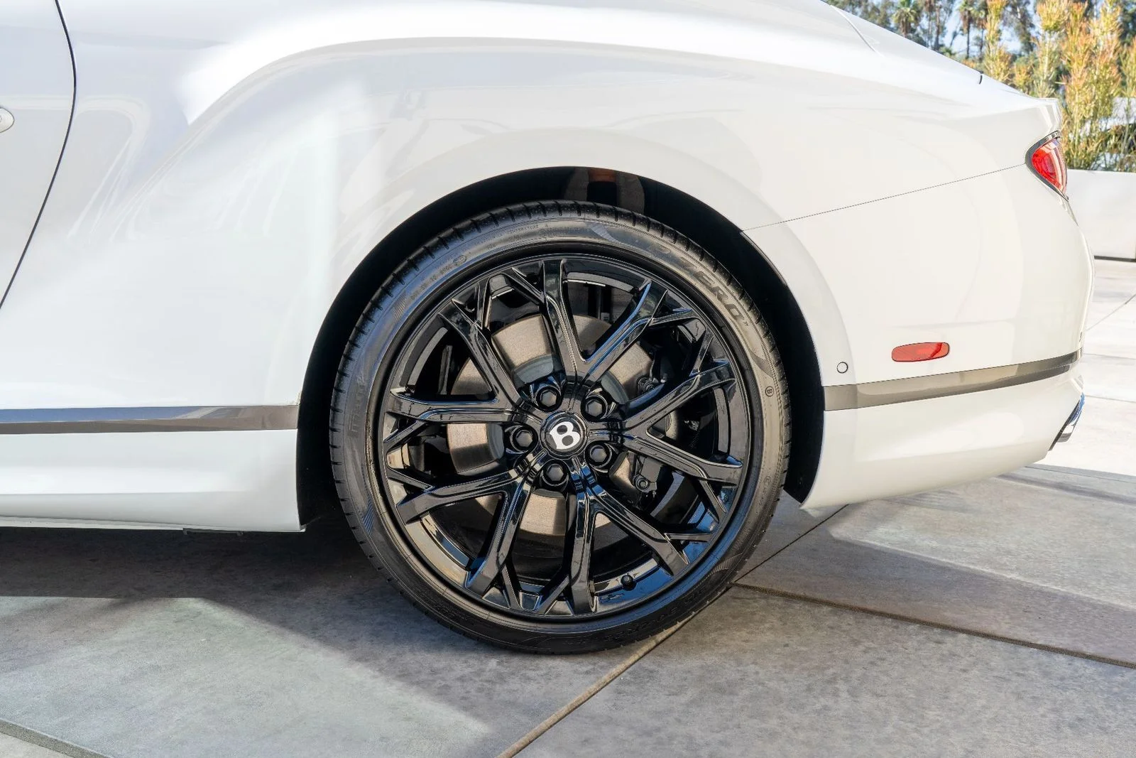 Used 2024 Arctica Bentley Speed image 30
