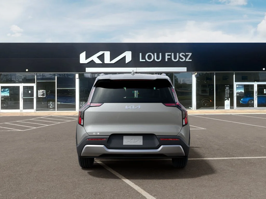 New 2026 Ivory Silver Kia Wind AWD image 5