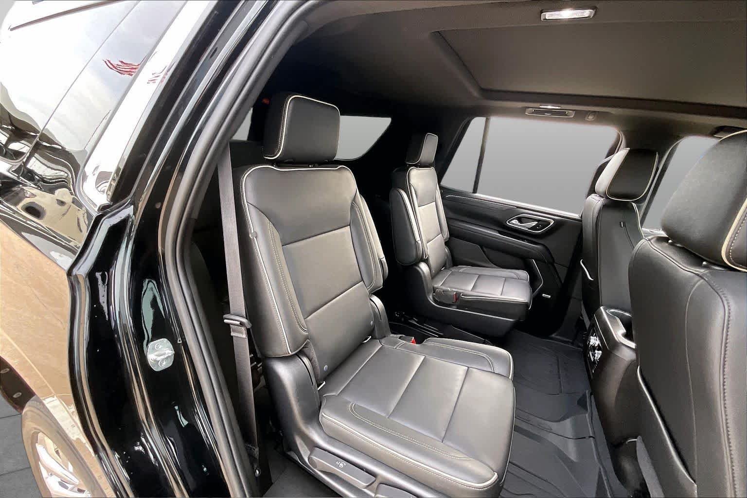 Used 2021 Onyx Black GMC SLT image 19