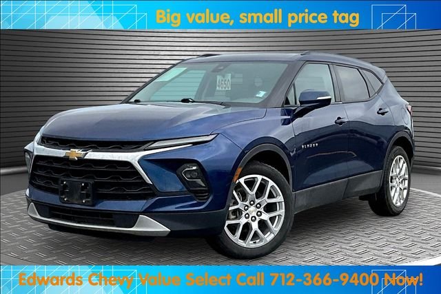 Used 2023 Blue Chevrolet LT image 1