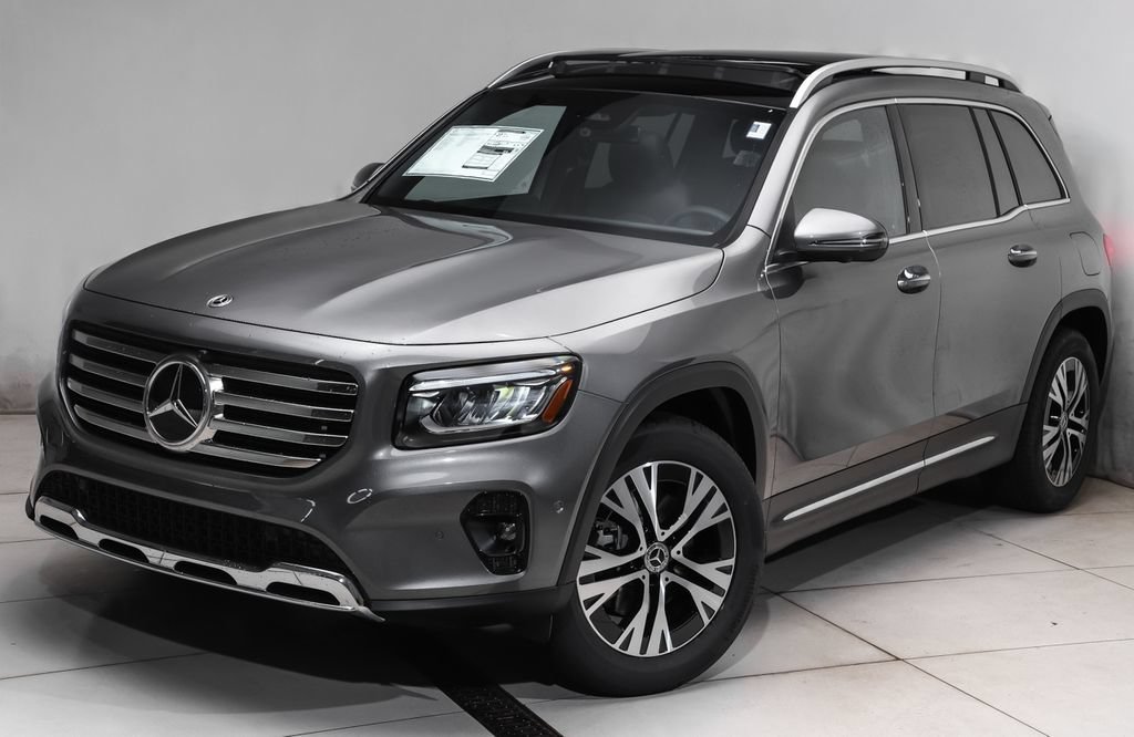 New 2026 Mountain Grey Metallic Mercedes-Benz GLB 250 image 18