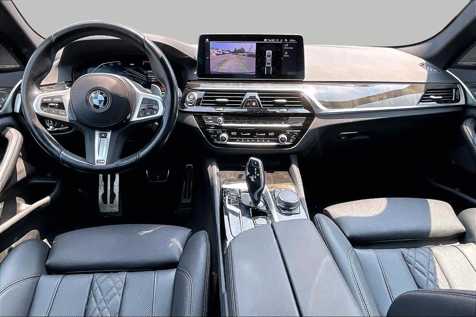 Used 2023 Arctic Race Blue Metallic BMW 530i xDrive image 15