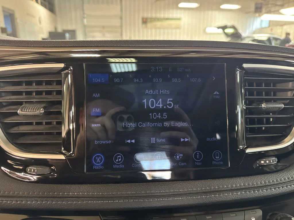 Used 2017 Black Chrysler Limited image 22