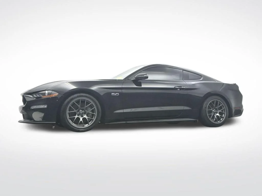 Used 2021 Shadow Black Ford GT image 30