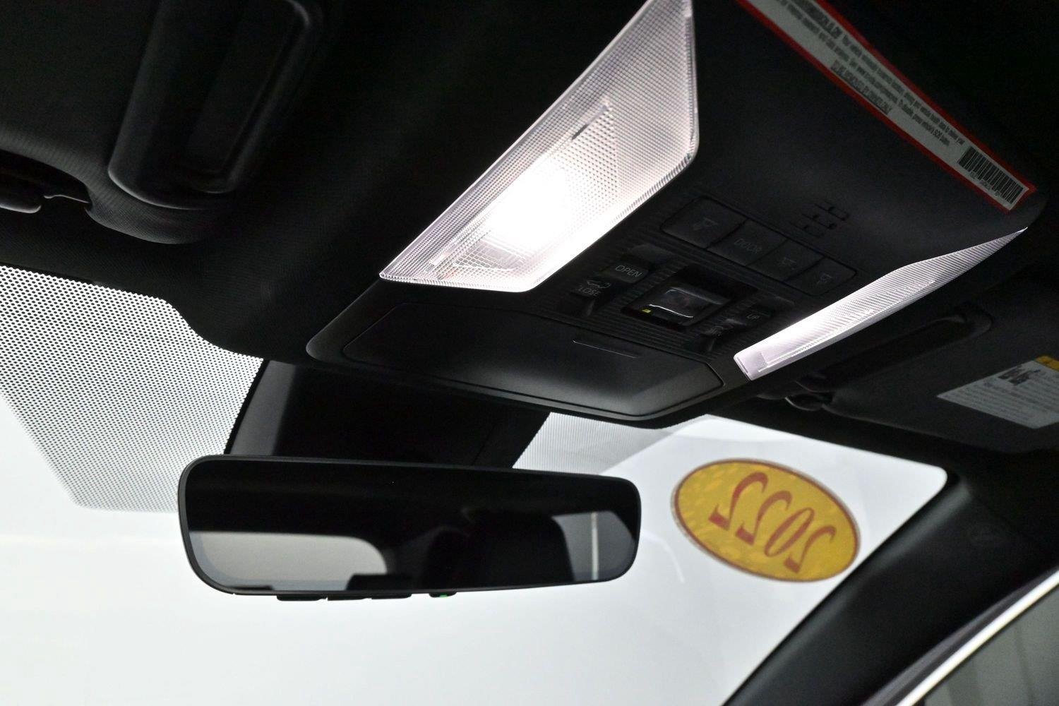 Used 2022  Toyota Hybrid XSE image 28