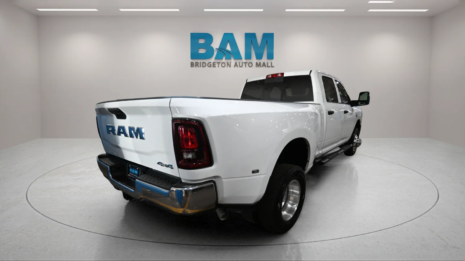 Used 2026 White Ram Tradesman Crew Cab 4x4 8