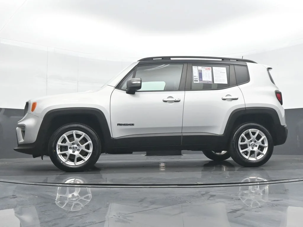 Used 2021 Silver Jeep Limited image 26