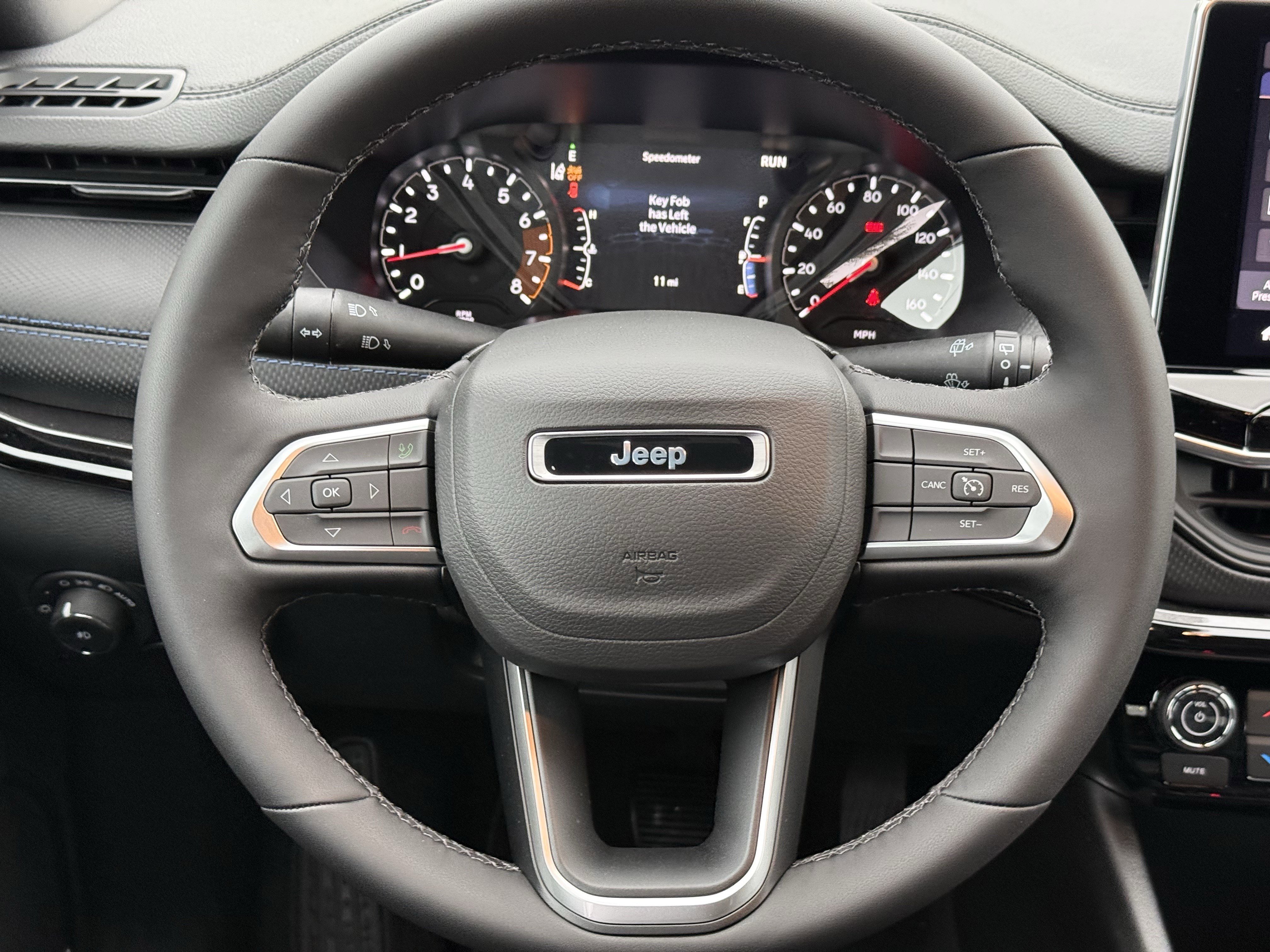 New 2026 Joose (DISC) Jeep Latitude Altitude image 11