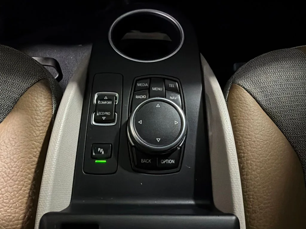 Used 2016 Orange BMW Base image 17