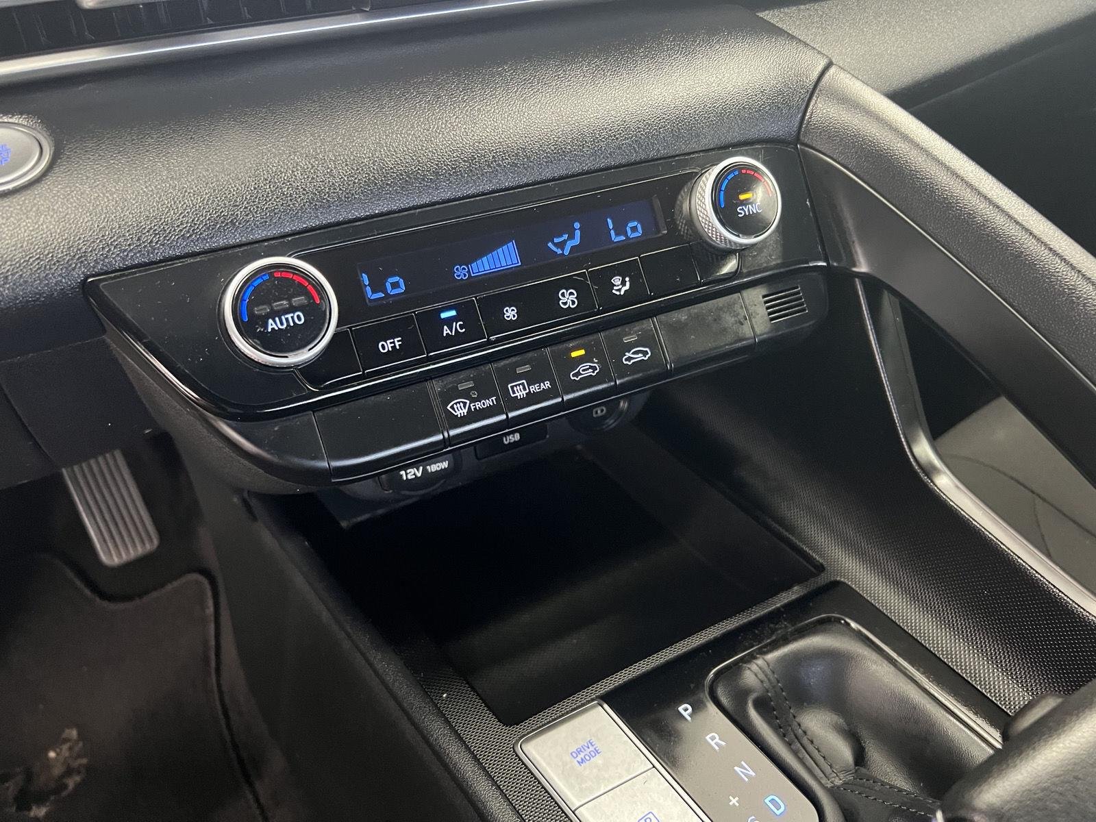 Used 2023 Quartz White Hyundai SEL image 18