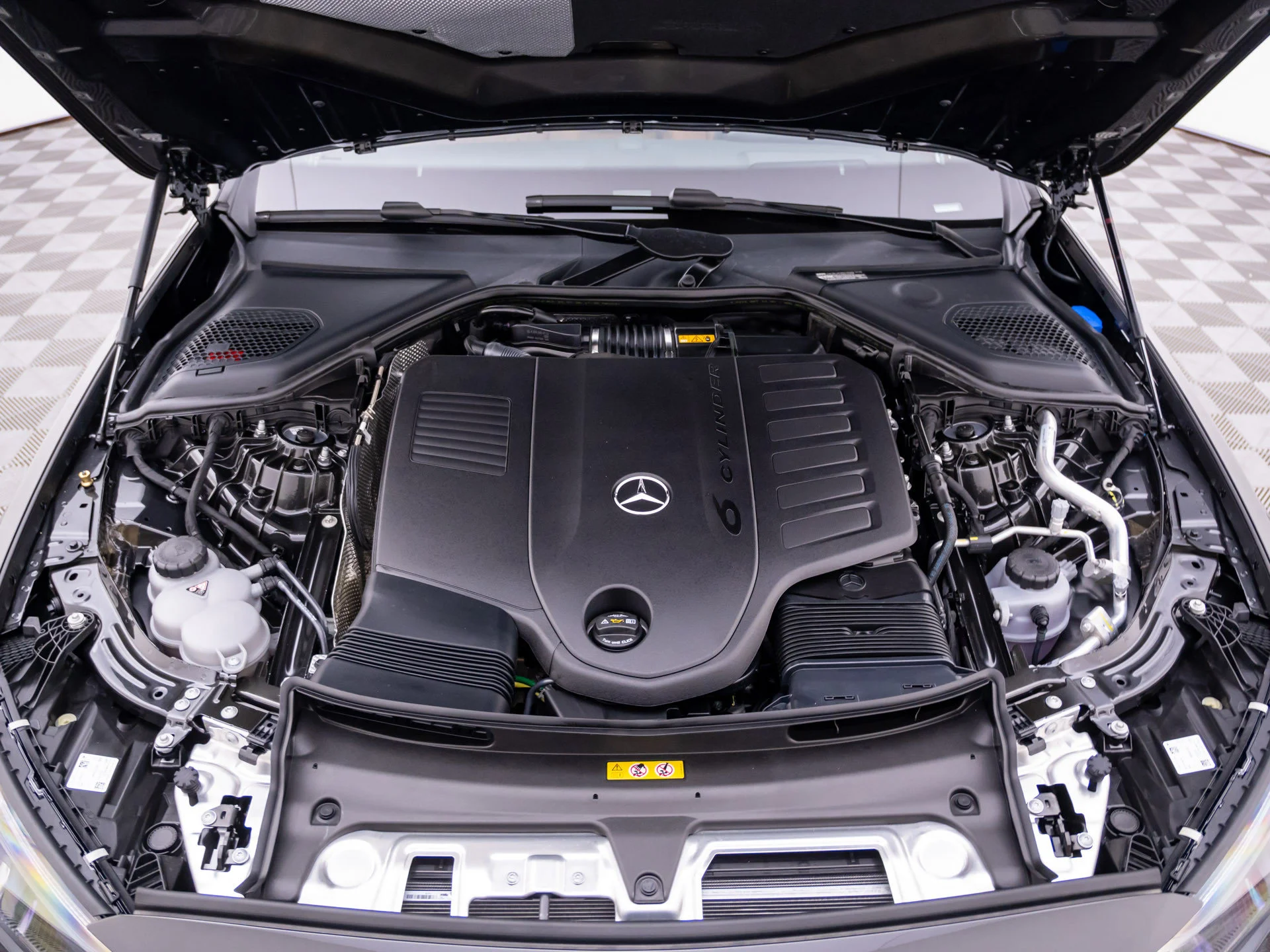 New 2027 Gray Mercedes-Benz E 450 image 32