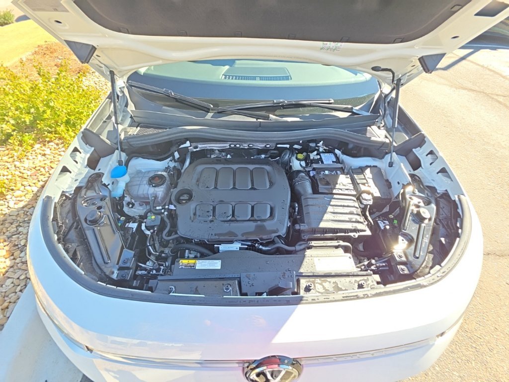 Certified Used 2026  Volkswagen SE image 25