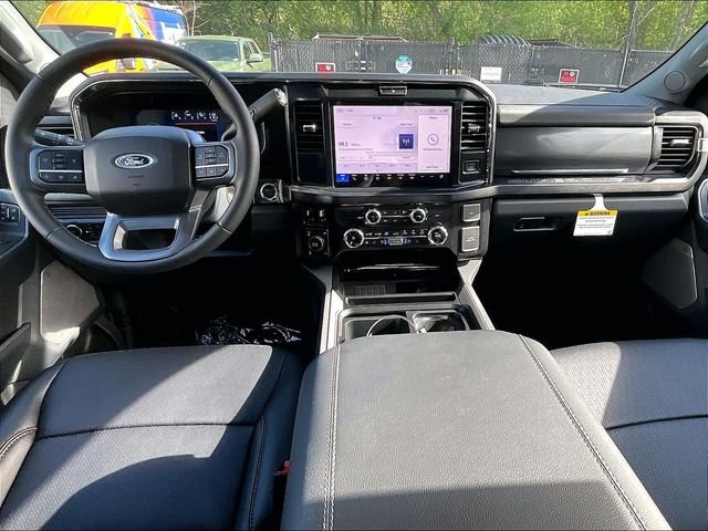 2026 Ford F-350SD — photo 21