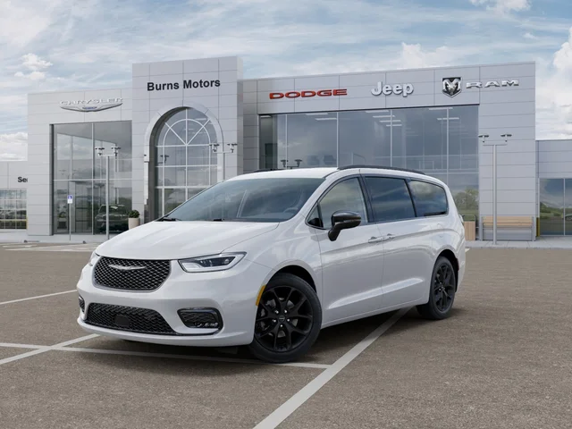 New 2026 Chrysler Pacifica Select S