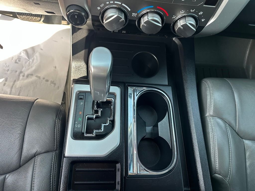 Used 2020 Gray Toyota SR5 image 21