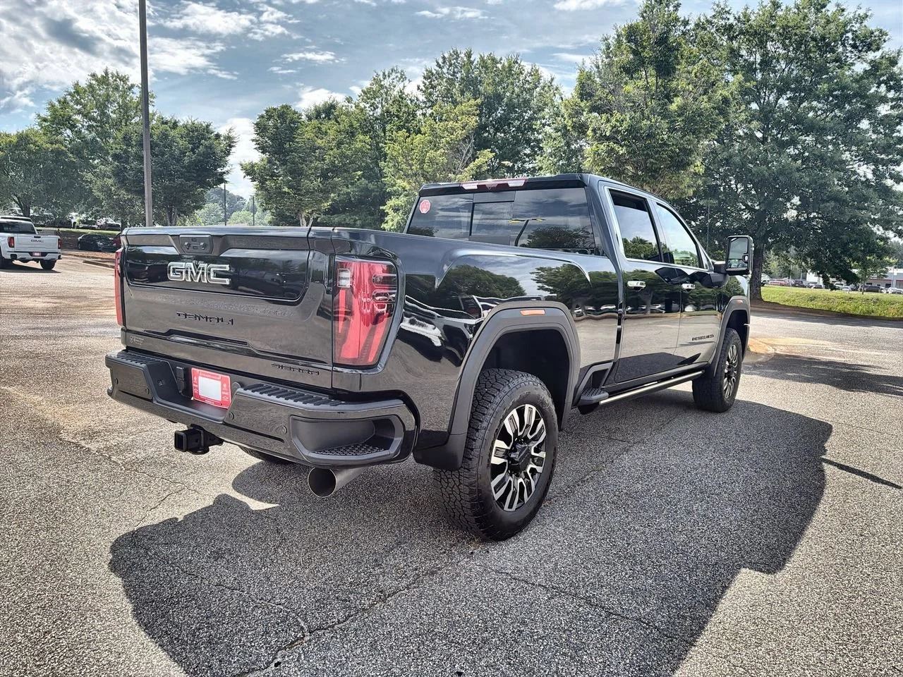 New 2026 Onyx Black GMC Denali Ultimate image 8