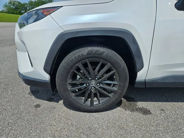Used 2020 Black Toyota LE image 27