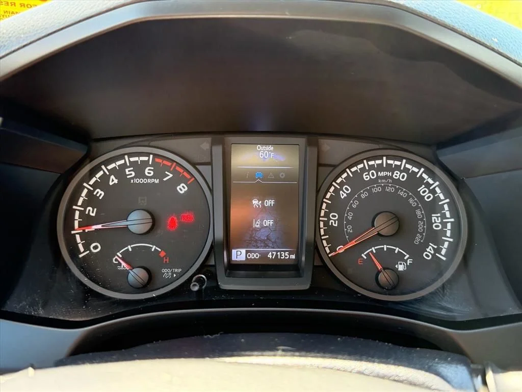 Used 2023 White Toyota SR image 20