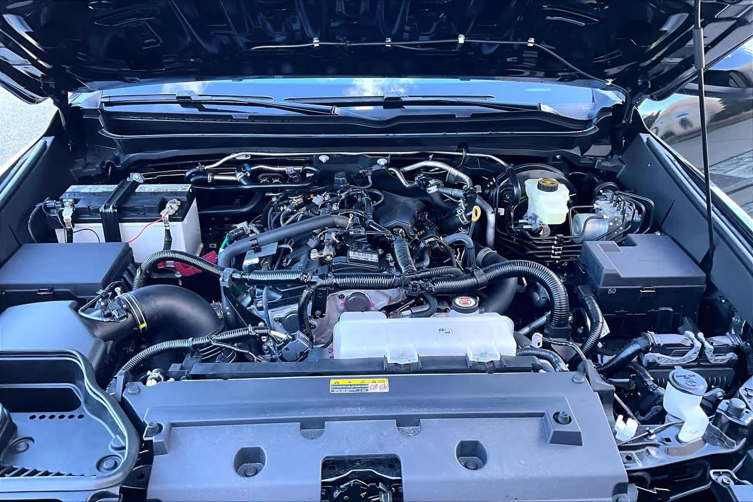 2026 Toyota Tacoma SR5 - Photo 16