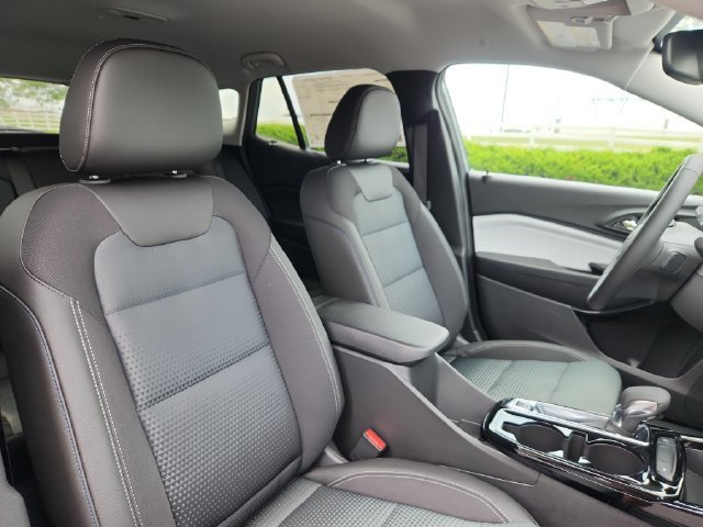 2026 Chevrolet Trax LT - Photo 14