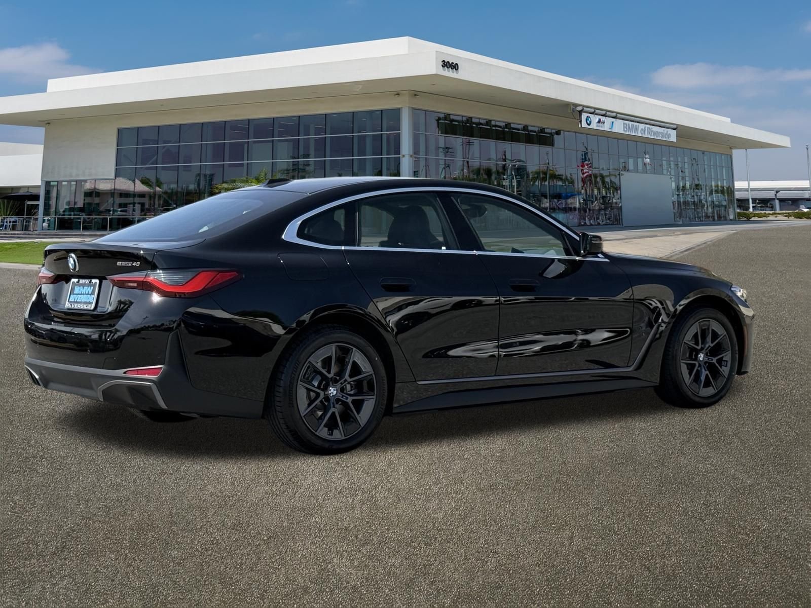 New 2026 Jet Black BMW eDrive40 image 11