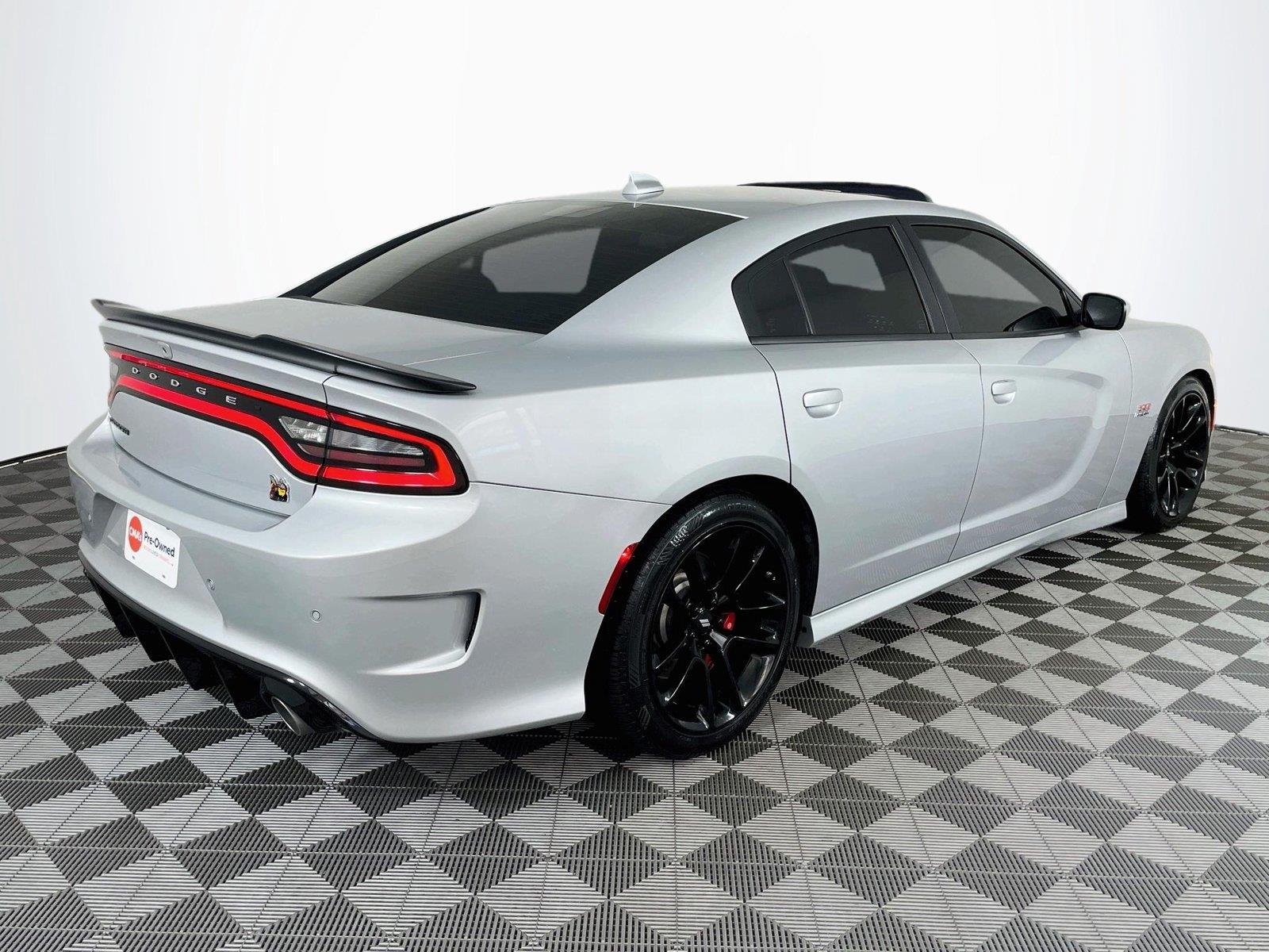 Used 2020 Triple Nickel Clearcoat Dodge Scat Pack image 9
