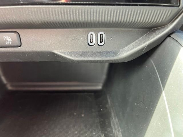 New 2026 Hydro Blue Pearlcoat Jeep Laredo image 33