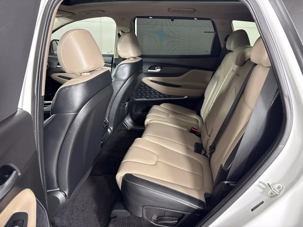 Used 2023 White Hyundai Limited image 28