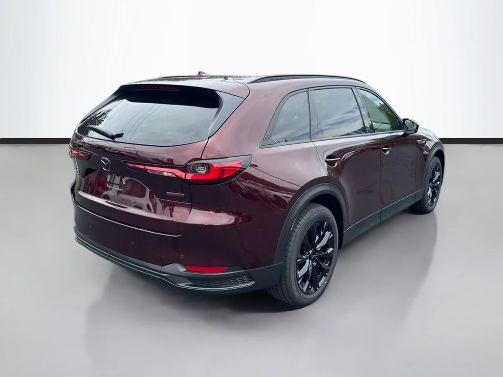 New 2026 Red Mazda 3.3 Turbo Premium image 3