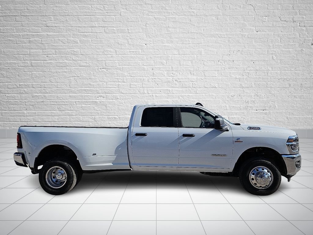 New 2025 Bright White Clearcoat RAM Big Horn image 5