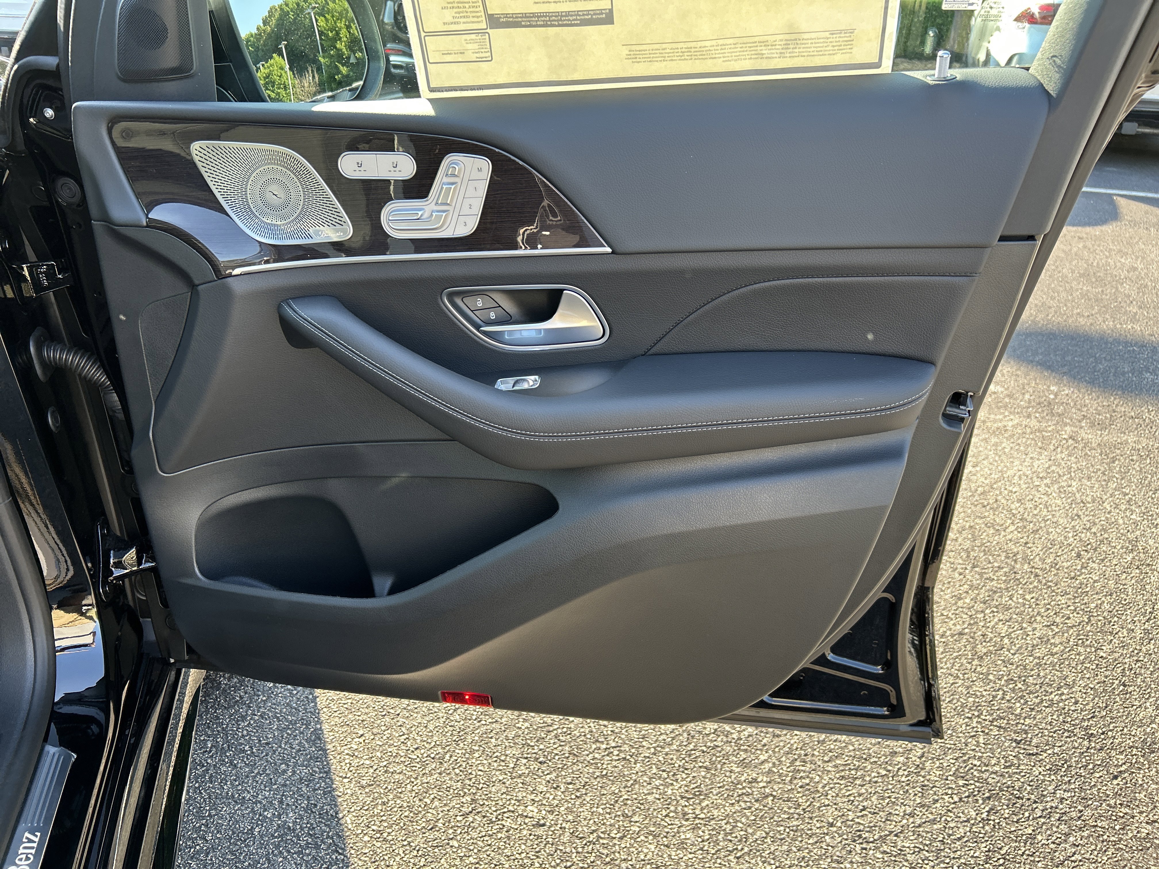 New 2026 Black Mercedes-Benz GLE 450 4MATIC® SUV image 41