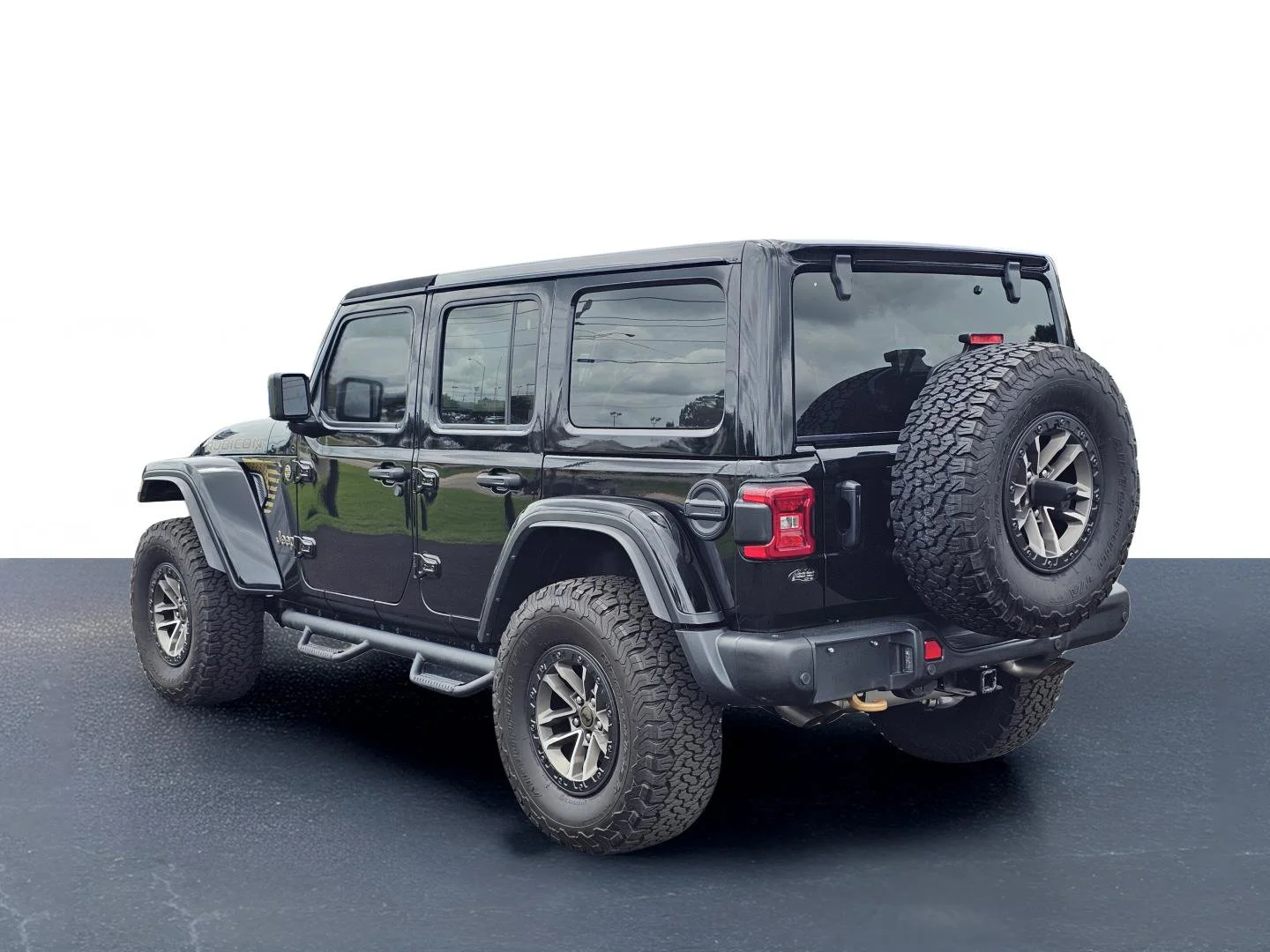 Used 2024 Black Clearcoat Jeep Rubicon 392 image 15