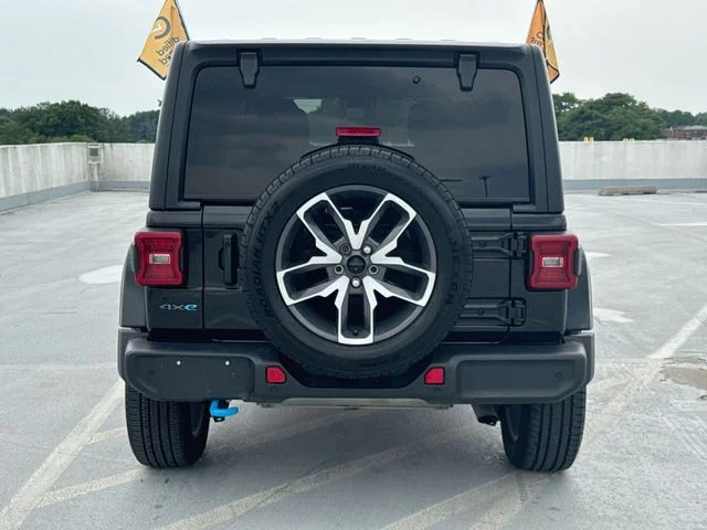 Used 2024 Black Jeep Sport S 4xe image 6
