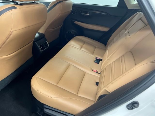 Used 2015 White Lexus 200t image 11