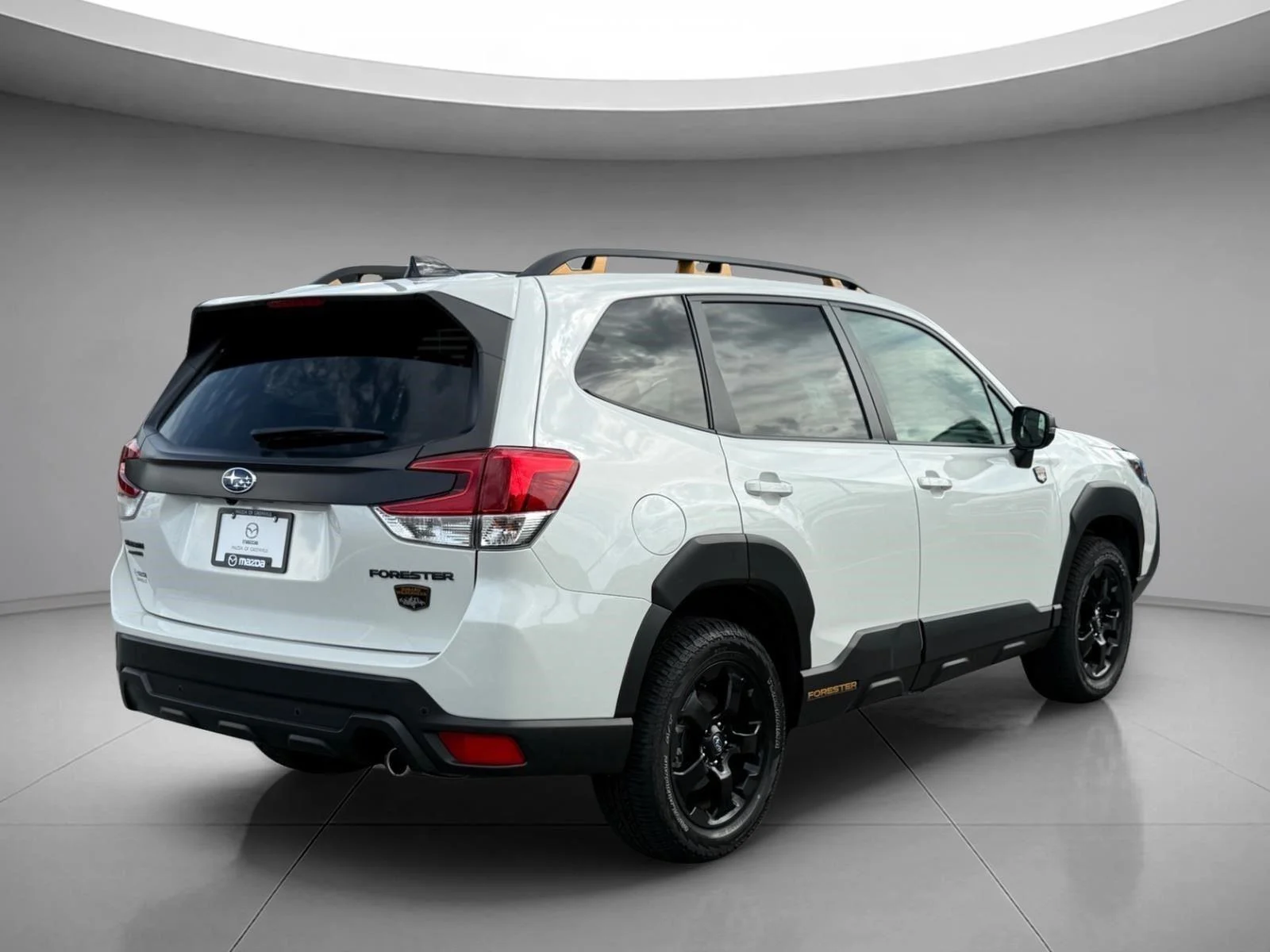 Used 2025 Crystal White Pearl Subaru Wilderness image 2