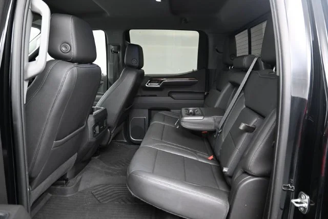 Used 2022 BLACK Chevrolet LT Trail Boss image 23