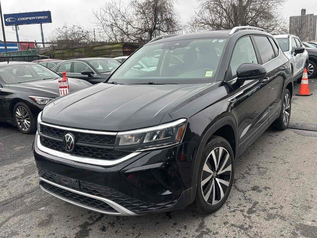 2023 Volkswagen Taos SE