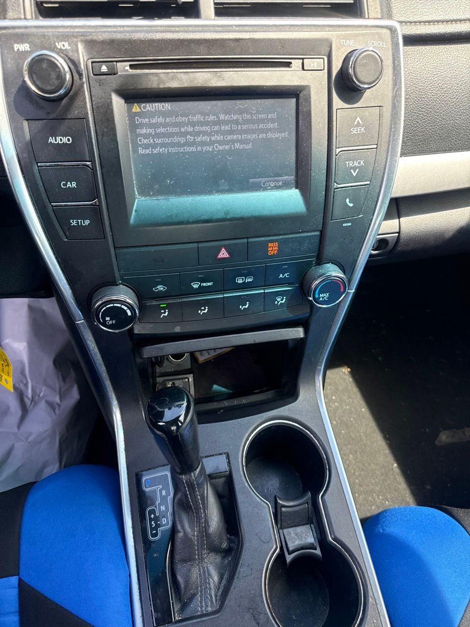Used 2015 Black Toyota SE image 8