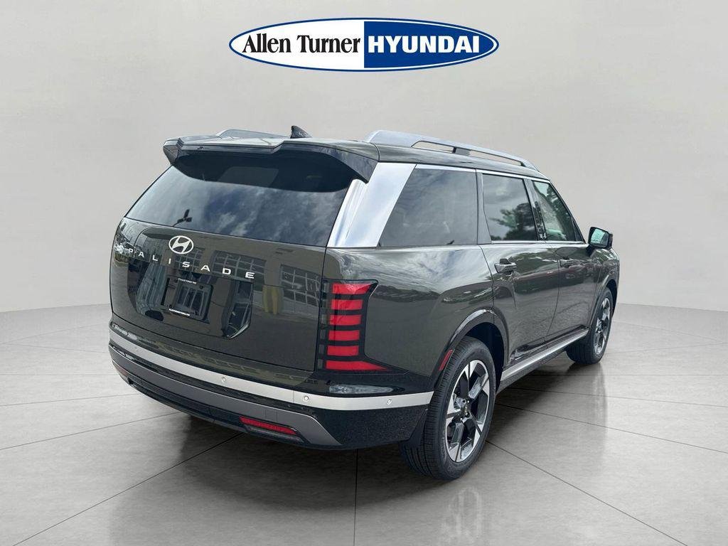 New 2026 Titan Green Hyundai Limited FWD image 6