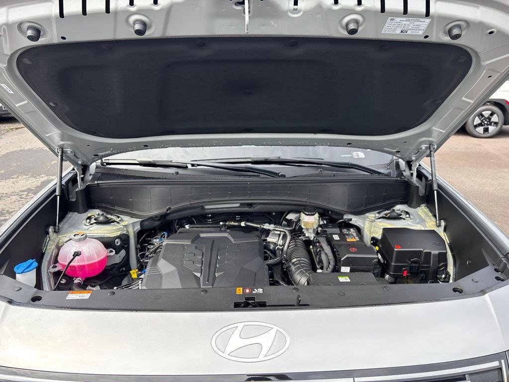 New 2027 Silver Hyundai SEL AWD image 20
