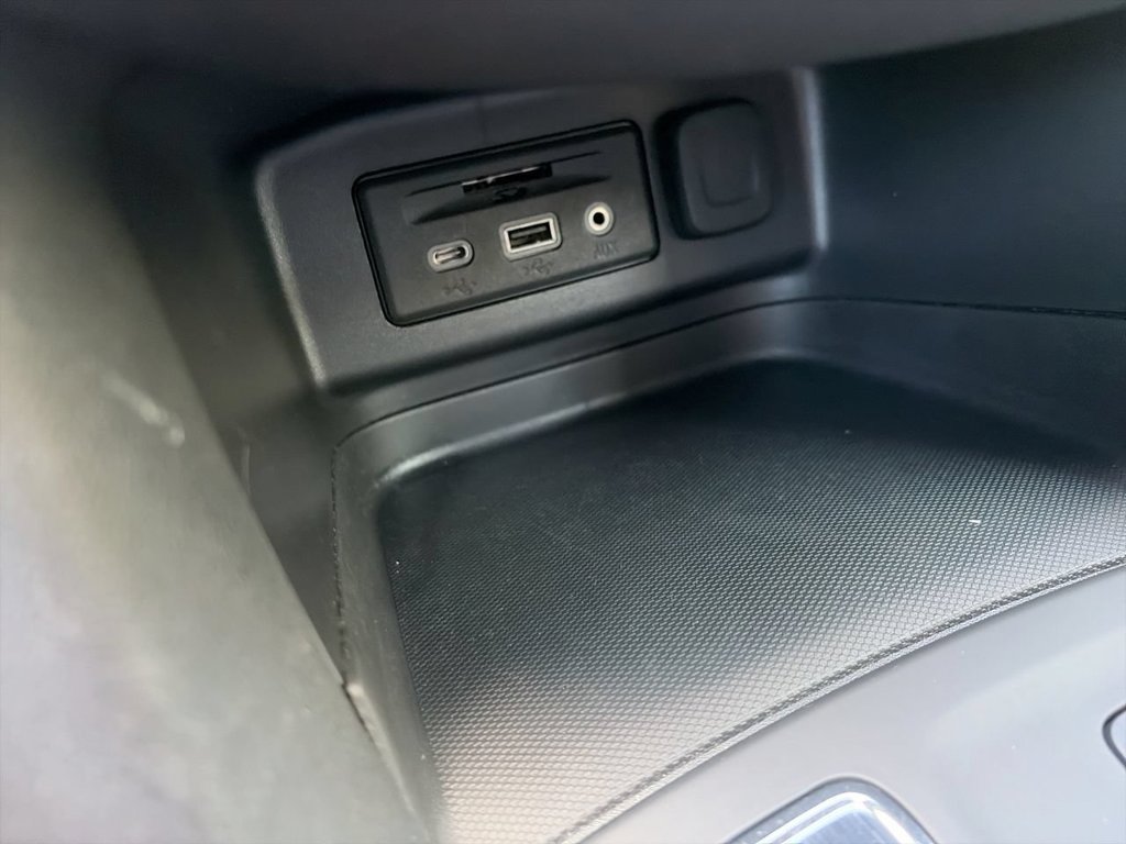 Used 2024 Red Chevrolet RS image 20
