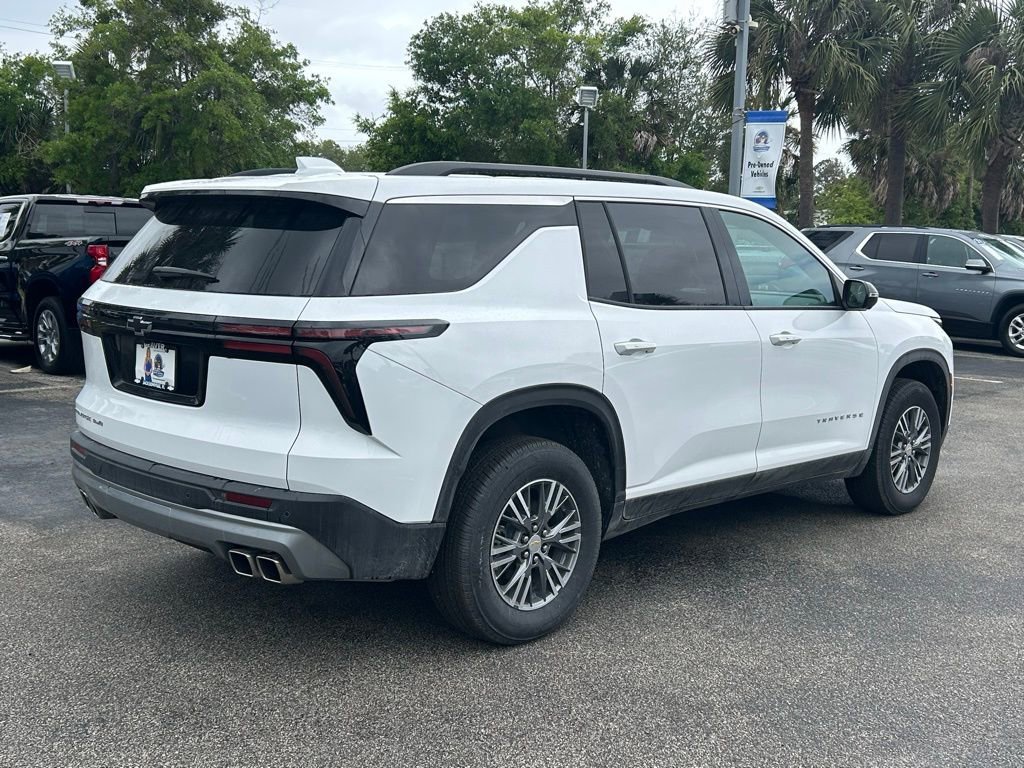 2025 Chevrolet Traverse LT - Photo 7
