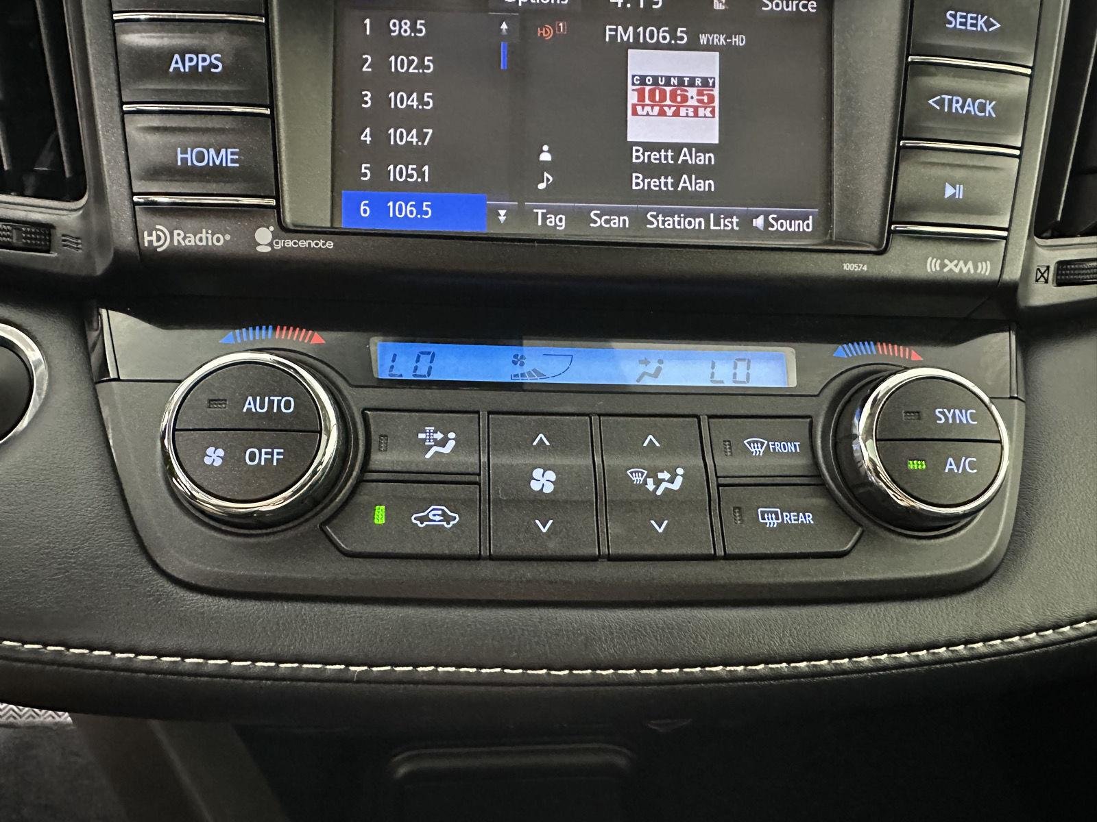 Used 2018 Magnetic Gray Metallic Toyota XLE image 18