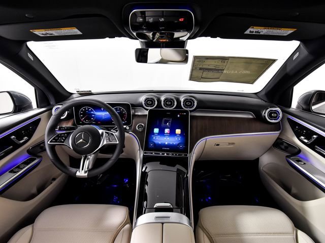 New 2026 Verde Silver Metallic Mercedes-Benz GLC 300 image 44